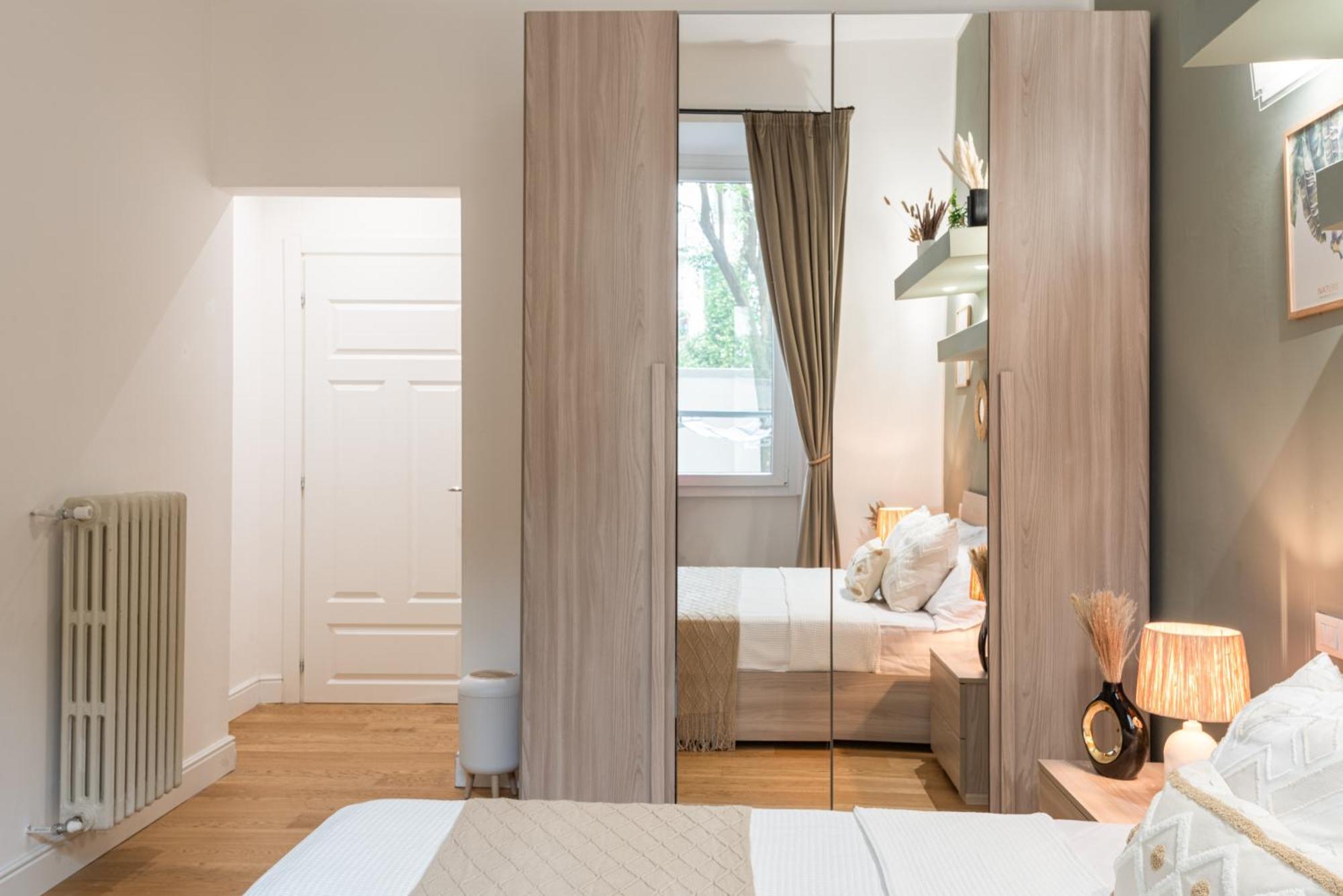 Elegante Con Giardino Privato, Jacuzzi Nel Cuore Di Apartamento *